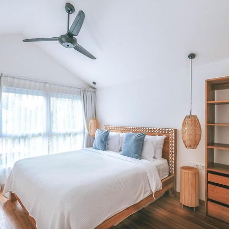Sun & Moon Villa Canggu  Ngoại thất bức ảnh